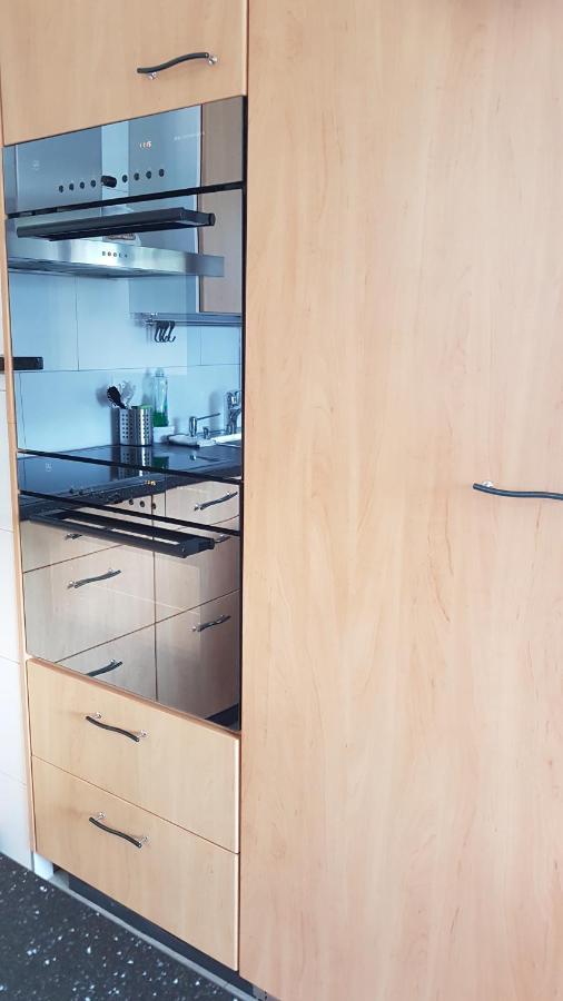 Traumhaftes Chalet Mit Seesicht Krattigen エクステリア 写真